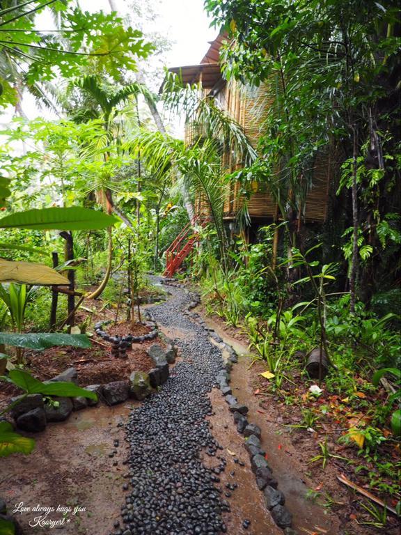 Hars Garden Tree Houses Hotel Ubud Eksteriør billede